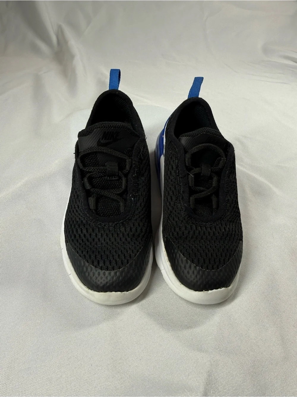 Nike Kids Black and Blue Slip-On Sneakers with White Midsole Size 9C - Picture 9 of 11